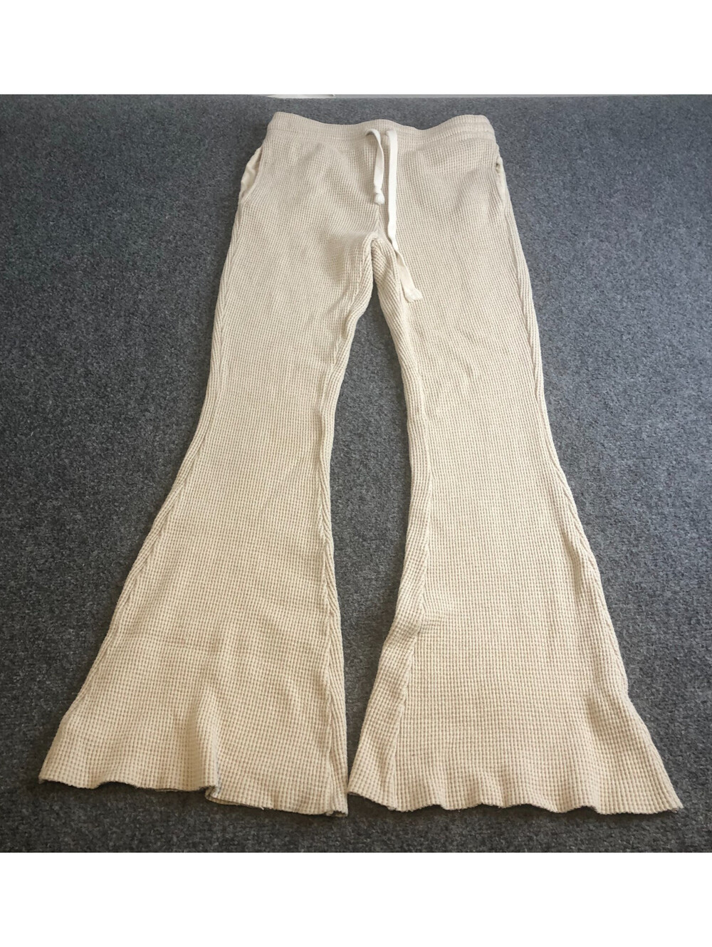 American Eagle Outfitters Sweatpants Women Small Beige Flare Thermal Waffle Knit